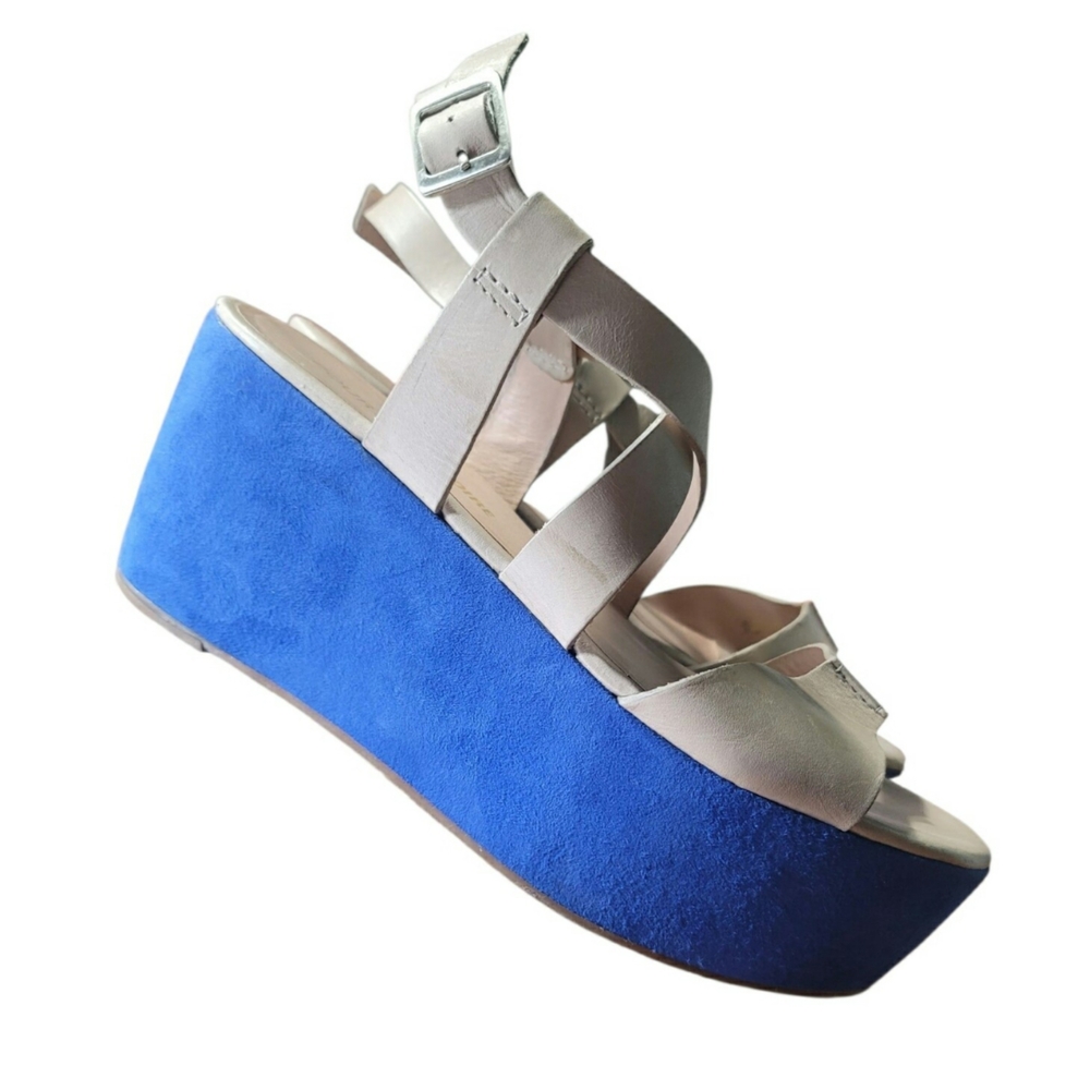 Pour La Victoire Blue and Cream Suede and Leather Platform Sandals Size 10